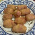 ROLLITOS DE SALCHICHAS CON BACON  Y QUESO