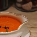MERLUZA REBOZADA CON SALSA DE PIMIENTOS