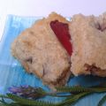 Torta o queque de manzanas y pétalos de rosas[...]