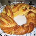 Brioche alemán relleno de crema pastelera y[...]