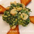 REVUELTO DE ESPINACAS CON GAMBAS