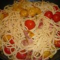 SPAGUETTI CON CHERRYS Y PANCETA