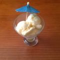 Helado cremoso de limón