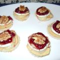 TOSTA DE QUESO DE CABRA,MANZANA,FRAMBUESA Y[...]