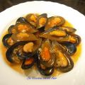 MEJILLONES CON SALSA BRAVA