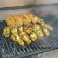 Bbq de pollo, butifarra y maíz