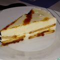 Pastel de chocolate blanco al caramelo