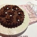 Tarta de trufa con nata