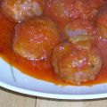 MANDONGUILLES EN SALSA