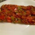 Coca de tomate y pimientos valenciana