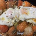 LANGOSTA CON PATATAS Y HUEVOS FRITOS