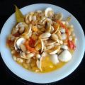 JUDIAS BLANCAS CON ALMEJAS