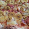 pizza tropical con plátano canario
