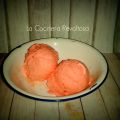 Helado de regalíz rojo con y sin heladera