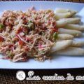 Puntas de espárragos con vinagreta de cangrejo.