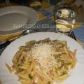 MACARRONES CON TRIGUEROS Y JAMON