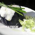 Pastel de besugo en lombarda