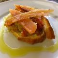 Tosta de mojama de salmón