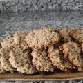 Galletas de pistacho, nueces y avena.