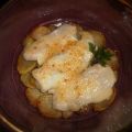 Merluza con patatas y mayonesa al horno