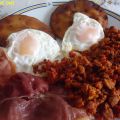 TORTOS CON PICADILLO JAMON Y HUEVOS
