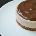 Cheesecake de chocolate y avellanas
