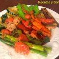PARRILLADA DE VERDURAS CON UNA SALSA MUY[...]