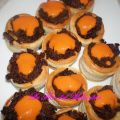 CANAPES DE MORCILLA CON SALSA DE PIQUILLOS