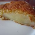 BIZCOCHO DE PERAS CON ALMÍBAR DE NARANJA AL RON