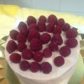 TARTA DE CHOCOLATE BLANCO Y FRAMBUESAS CON[...]