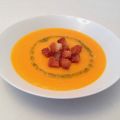 PURÉ DE ZANAHORIA CON PICATOSTES