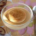 Crema de galletas maria y caramelo.