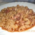 Pulpo con conchas al vino tinto