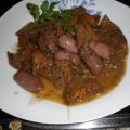 NISCALOS CON SALCHICHAS, AL VINO
