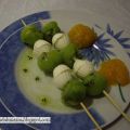 Receta de brochetas de kiwi con queso de Burgos