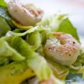 Ensalada con gambas, aguacate y calamar - Menú[...]