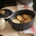 Sopa de Cebolla o Soupe à l'Oignon, Gastronomía[...]