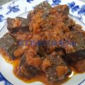 Sangueta o Sangre encebollada con tomate, en[...]