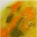 Sopa de verduras y pasta al jamón (pero sin[...]