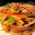 POLLO TERIYAKI CON FIDEOS CHINOS Y VERDURAS