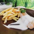 SALMÓN CON CREMA AGRIA/SOUR CREAM Y PATATAS[...]