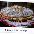 Bizcocho relleno de crema a la naranja