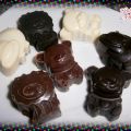 BOMBONES DE CHOCOLATE RELLENOS DE TRUFA CON[...]