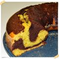 Bizcocho marmolado de chocolate y naranja