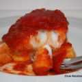 Bacalao con salsa de tomate y piquillos