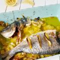 DORADA AL HORNO CON PATATAS PANADERAS