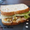 Sándwich  con atún y huevo