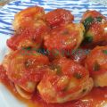 Corazones de alcachofas con tomate