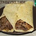Carne encebollada