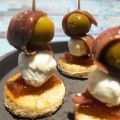 Canapé de queso de cabra con membrillo